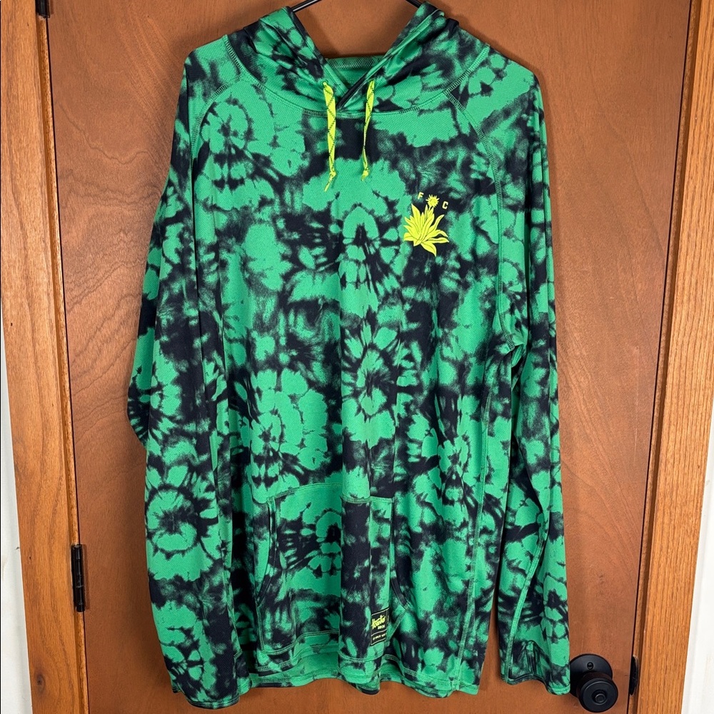 Howler Brothers XL light weight pullover Green and Black tie-die 2023 Verde